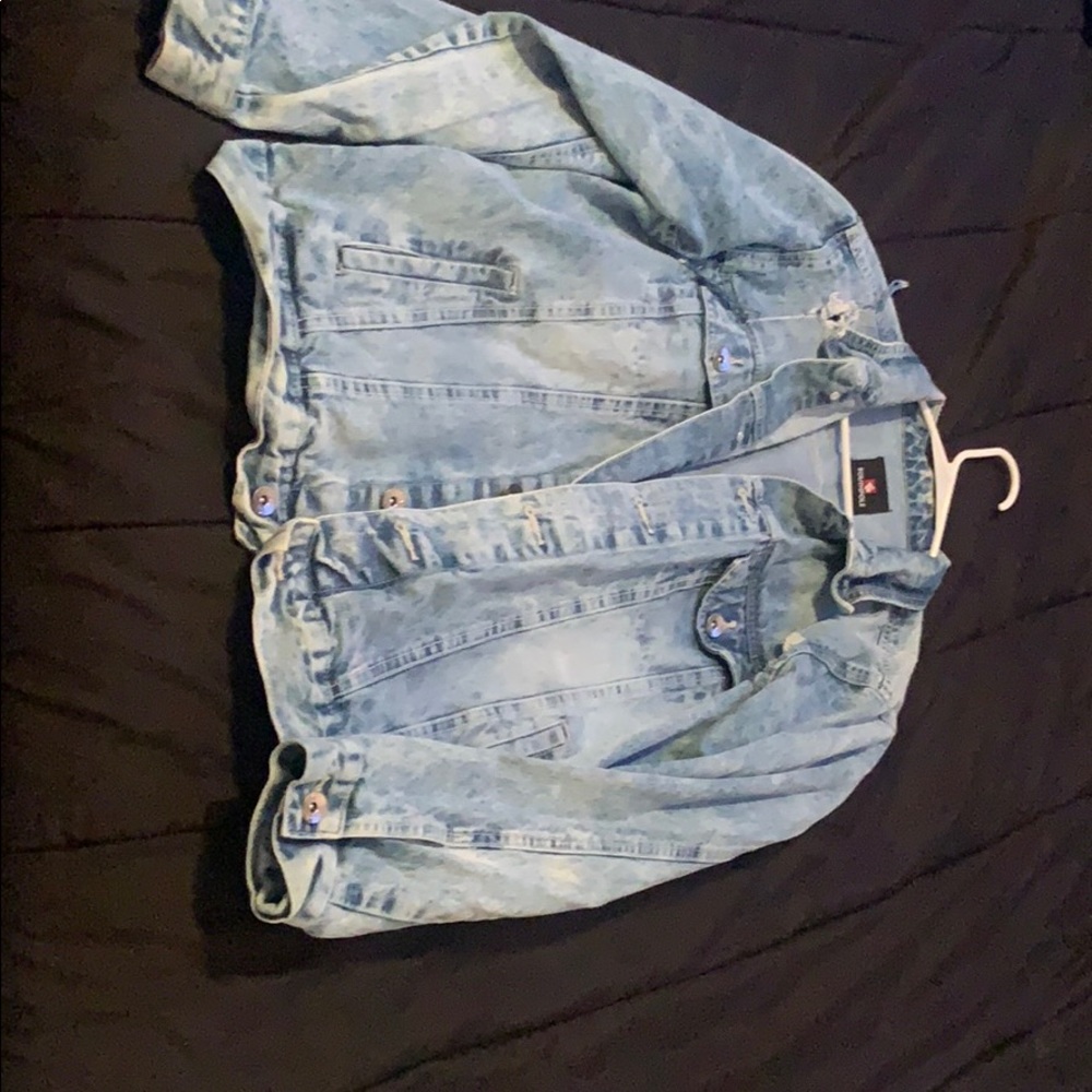 Jean jacket - Picture 2 of 3